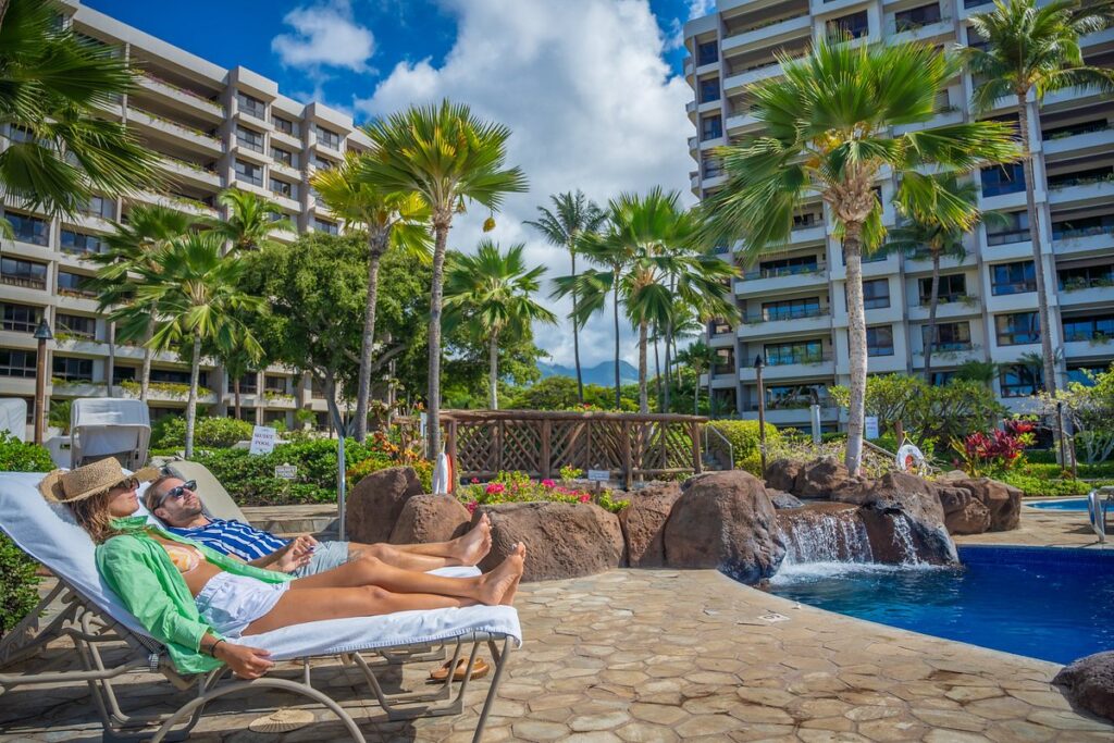 Kaanapali, Hawaii romantic getaway couple